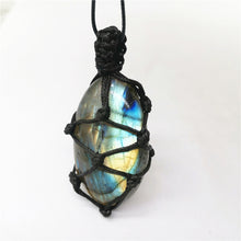 Load image into Gallery viewer, Natural Labradorite Moonstone Pendants