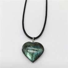 Load image into Gallery viewer, Natural Labradorite Moonstone Pendants