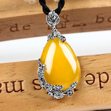 Load image into Gallery viewer, Natural gemstone pendant