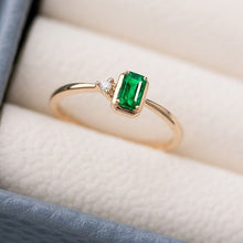 Load image into Gallery viewer, Women's Emerald Diamond Ring With Colored Stones
