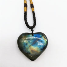 Load image into Gallery viewer, Natural Labradorite Moonstone Pendants
