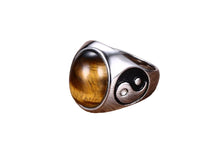 Load image into Gallery viewer, Men&#39;s Oval Tiger Eye Ying &amp; Yang Ring
